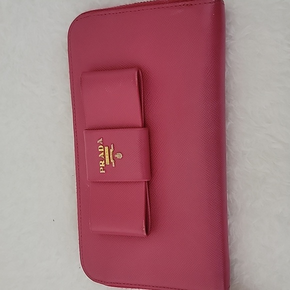 COPY - PRADA Saffiano Leather Pink Zippy Wallet - Picture 1 of 7
